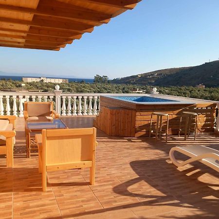 צ'פרו Irini'S Guesthouse מראה חיצוני תמונה