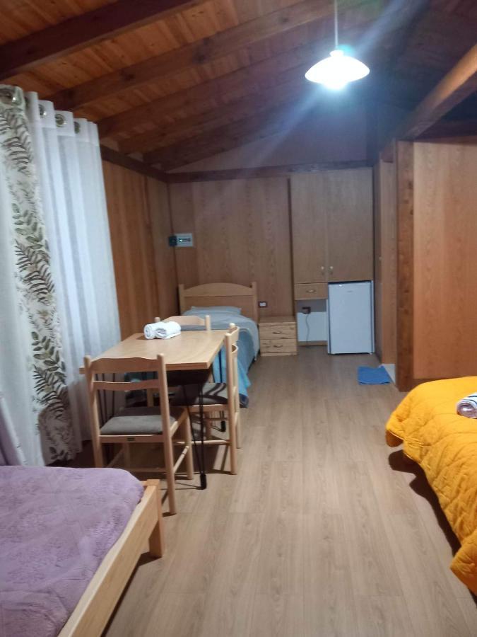 צ'פרו Irini'S Guesthouse מראה חיצוני תמונה