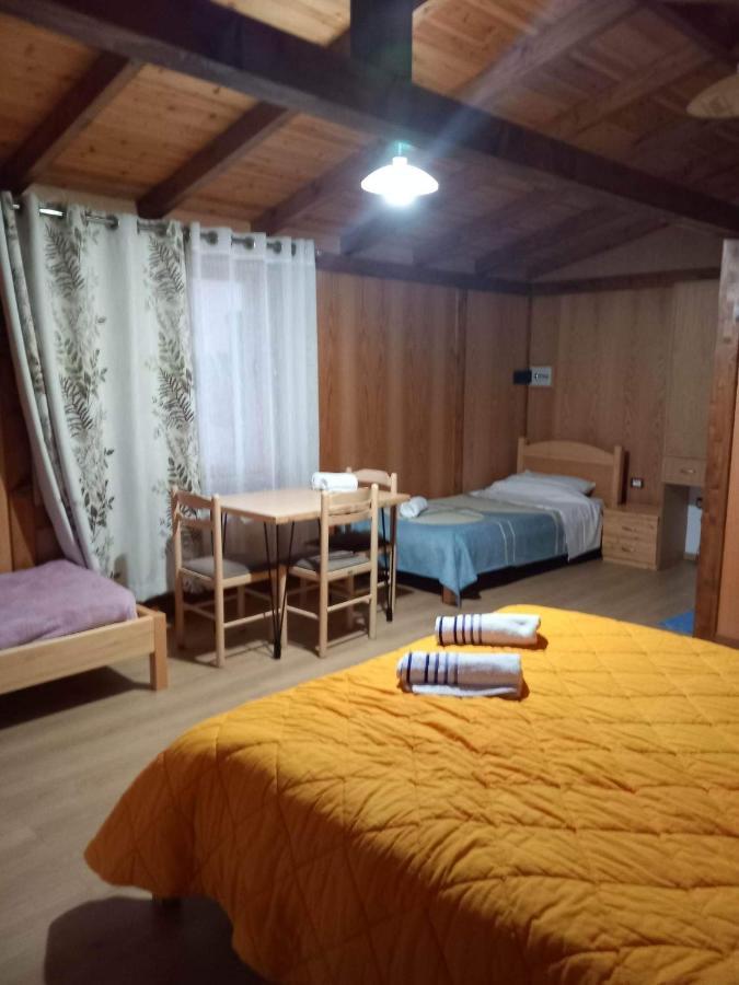 צ'פרו Irini'S Guesthouse מראה חיצוני תמונה