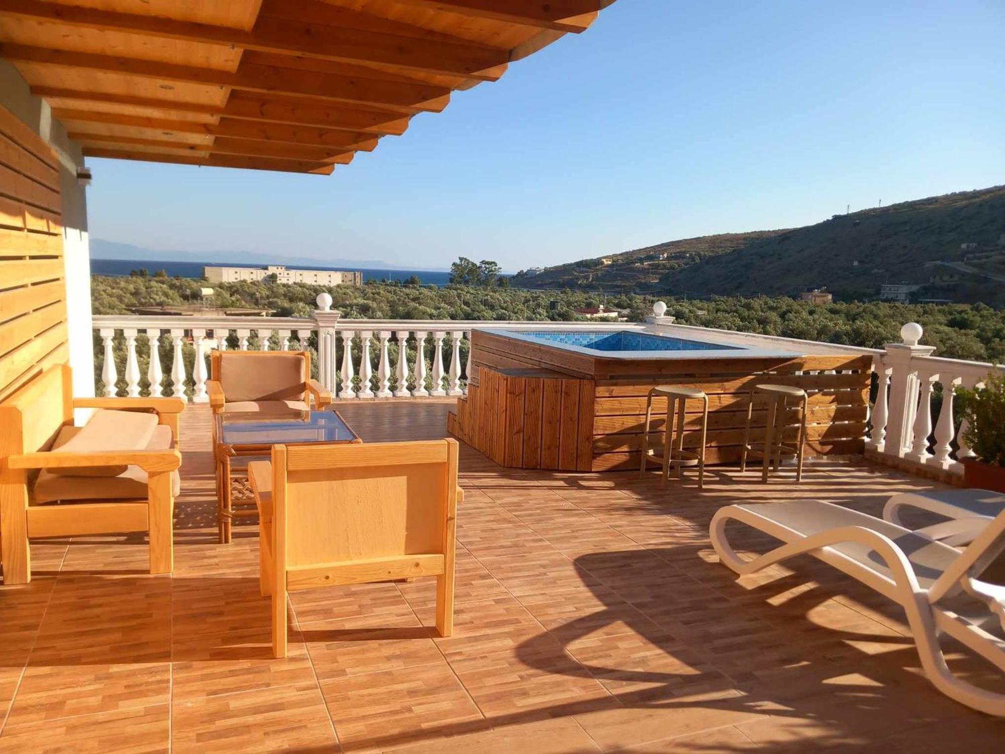 צ'פרו Irini'S Guesthouse מראה חיצוני תמונה